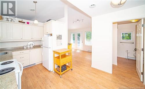 20 Nicholson Lane, Douglas, NB - Indoor Photo Showing Kitchen