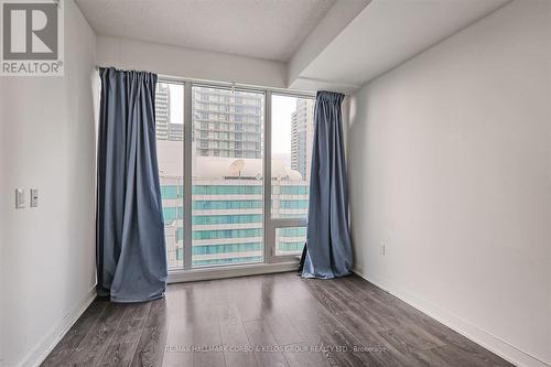 2507 - 125 Blue Jays Way, Toronto, ON - Indoor Photo Showing Other Room