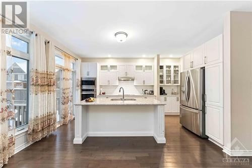 168 Eric Maloney Way, Ottawa, ON - Indoor Photo Showing Kitchen