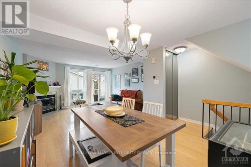 6060 Red Willow Drive, Ottawa, ON - Indoor Photo Showing Dining Room