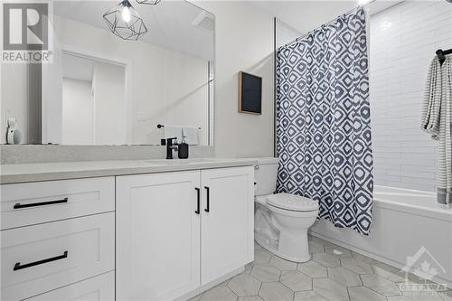 302 Westhill Avenue, Ottawa, ON - Indoor Photo Showing Bathroom