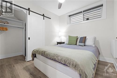 302 Westhill Avenue, Ottawa, ON - Indoor Photo Showing Bedroom