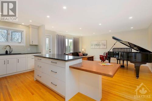 2368 Jefferson Street, Ottawa, ON - Indoor Photo Showing Kitchen