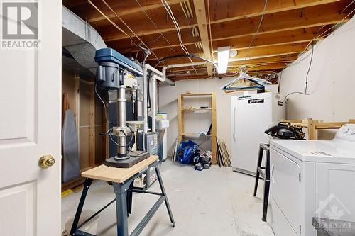 2368 Jefferson Street, Ottawa, ON - Indoor Photo Showing Laundry Room