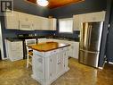 213 Laidlaw Street, Timmins (Timmins South - East), ON  - Indoor Photo Showing Kitchen 