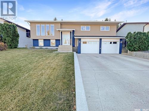 300 Aspen Drive, Swift Current, SK - Outdoor With Facade