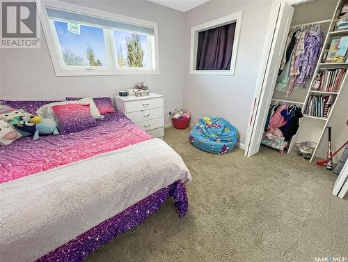 300 Aspen Drive, Swift Current, SK - Indoor Photo Showing Bedroom