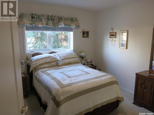 136 515 Mcwillie Avenue, Saskatoon, SK - Indoor Photo Showing Bedroom