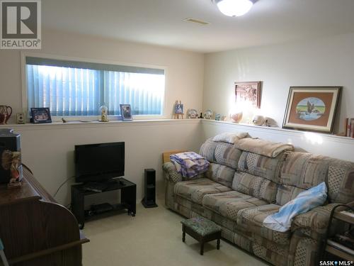 136 515 Mcwillie Avenue, Saskatoon, SK - Indoor Photo Showing Bedroom