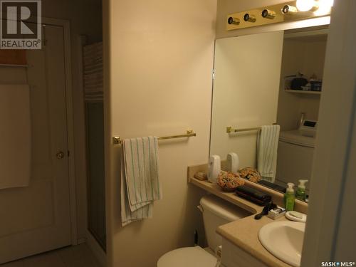 136 515 Mcwillie Avenue, Saskatoon, SK - Indoor Photo Showing Bathroom