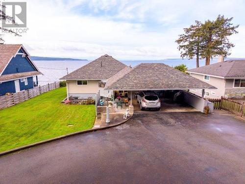 3495 Marine Ave, Powell River, BC - Outdoor