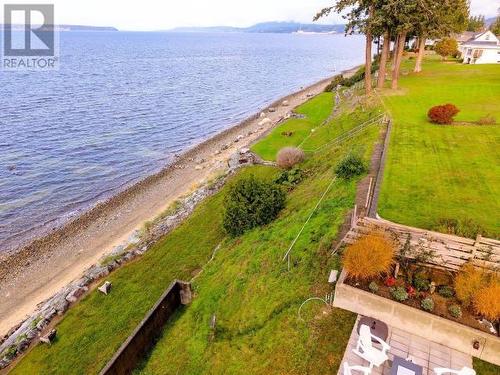 3495 Marine Ave, Powell River, BC - Outdoor