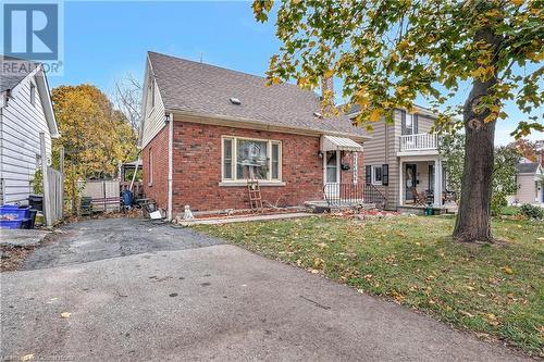 View of front facade with a front lawn - 55 Berkley Road, Cambridge, ON - Outdoor