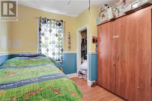 55 Berkley Road, Cambridge, ON - Indoor Photo Showing Bedroom