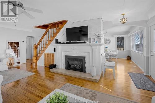 388 Robson, Leamington, ON - Indoor Photo Showing Living Room With Fireplace