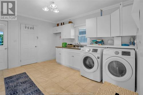 388 Robson, Leamington, ON - Indoor Photo Showing Laundry Room