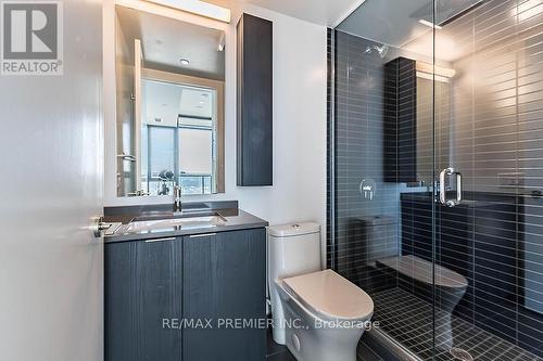 1620 - 86 Dundas Street E, Mississauga, ON - Indoor Photo Showing Bathroom