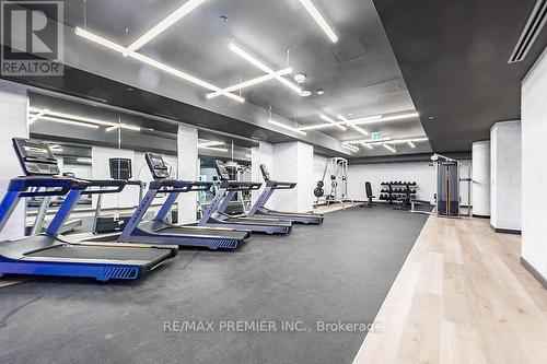 1620 - 86 Dundas Street E, Mississauga, ON - Indoor Photo Showing Gym Room