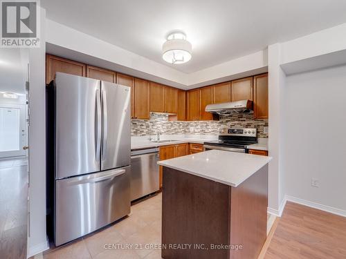 2 - 3985 Eglinton Avenue W, Mississauga, ON - Indoor Photo Showing Kitchen With Stainless Steel Kitchen