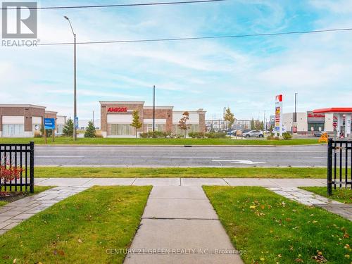 2 - 3985 Eglinton Avenue W, Mississauga, ON - Outdoor