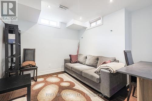 80 Washburn Road, Brampton, ON - Indoor Photo Showing Living Room