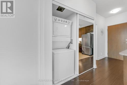 2010 - 3985 Grand Park Drive, Mississauga, ON - Indoor Photo Showing Laundry Room