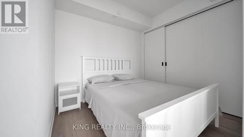 515 - 36 Zorra Street, Toronto, ON - Indoor Photo Showing Bedroom