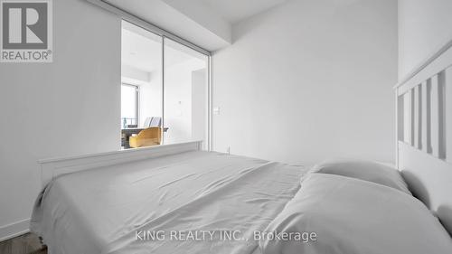 515 - 36 Zorra Street, Toronto, ON - Indoor Photo Showing Bedroom