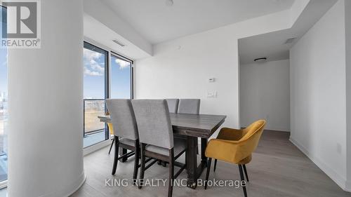 515 - 36 Zorra Street, Toronto, ON - Indoor Photo Showing Dining Room