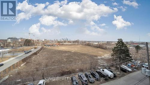 515 - 36 Zorra Street, Toronto, ON - Outdoor With View