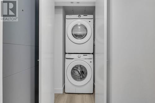 1488 Bertram Street Unit# 1605, Kelowna, BC - Indoor Photo Showing Laundry Room