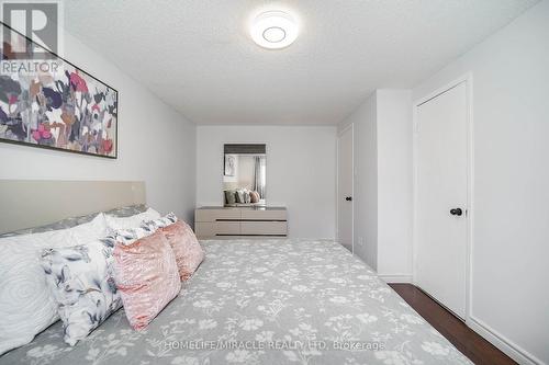 20 Woodward Crescent, Ajax, ON - Indoor Photo Showing Bedroom