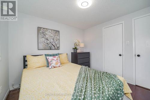 20 Woodward Crescent, Ajax, ON - Indoor Photo Showing Bedroom