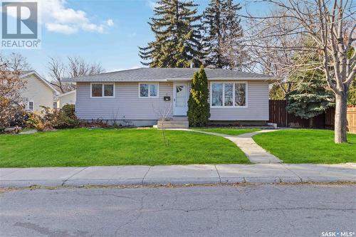 2 Davidson Crescent, Saskatoon, SK - Outdoor