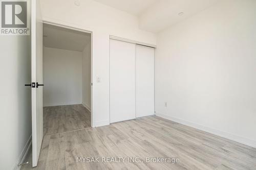 906 - 220 Missinihe Way, Mississauga, ON - Indoor Photo Showing Other Room