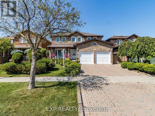 449 Greenpark Crescent, Mississauga, ON - Outdoor With Facade