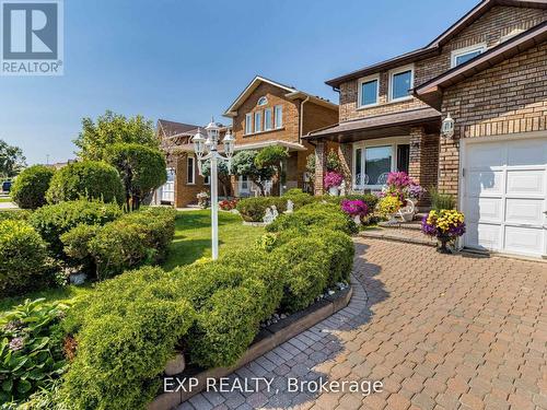 449 Greenpark Crescent, Mississauga, ON - Outdoor With Deck Patio Veranda