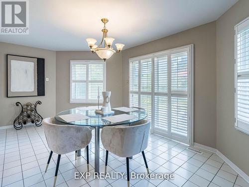 449 Greenpark Crescent, Mississauga, ON - Indoor Photo Showing Dining Room