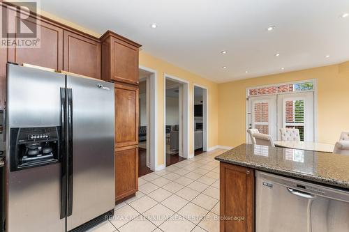 9 Watchman Road, Brampton, ON - Indoor Photo Showing Kitchen