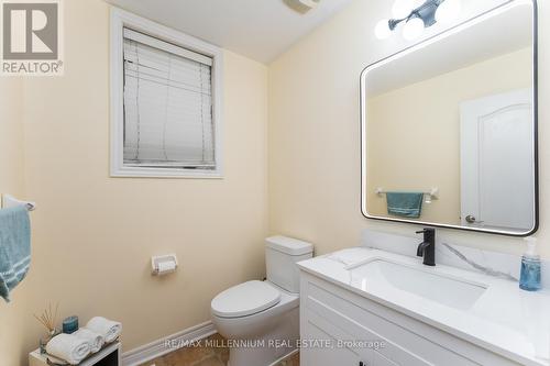 9 Watchman Road, Brampton, ON - Indoor Photo Showing Bathroom