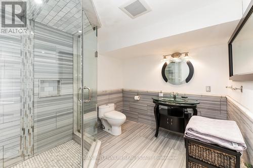 9 Watchman Road, Brampton, ON - Indoor Photo Showing Bathroom