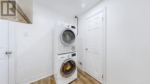 284 Royal Salisbury Way, Brampton, ON - Indoor Photo Showing Laundry Room