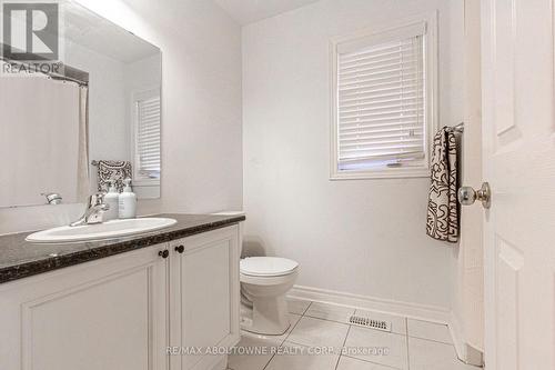 2396 Baronwood Drive, Oakville, ON - Indoor Photo Showing Bathroom