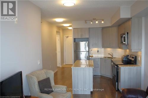 304 - 560 North Service Road, Grimsby, ON - Indoor Photo Showing Kitchen With Stainless Steel Kitchen