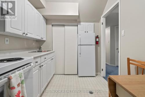 52 Abernethy Crescent, Clarington (Bowmanville), ON - Indoor Photo Showing Kitchen