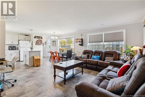 65 Ulysse Drive, Dieppe, NB - Indoor Photo Showing Living Room