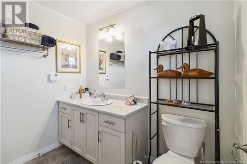 65 Ulysse Drive, Dieppe, NB - Indoor Photo Showing Bathroom