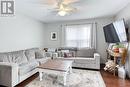 282 Richmond, Amherstburg, ON  - Indoor Photo Showing Living Room 