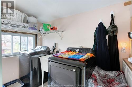 282 Richmond, Amherstburg, ON - Indoor Photo Showing Laundry Room