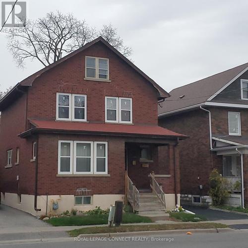 156 Adelaide Avenue E, Oshawa, ON - Outdoor